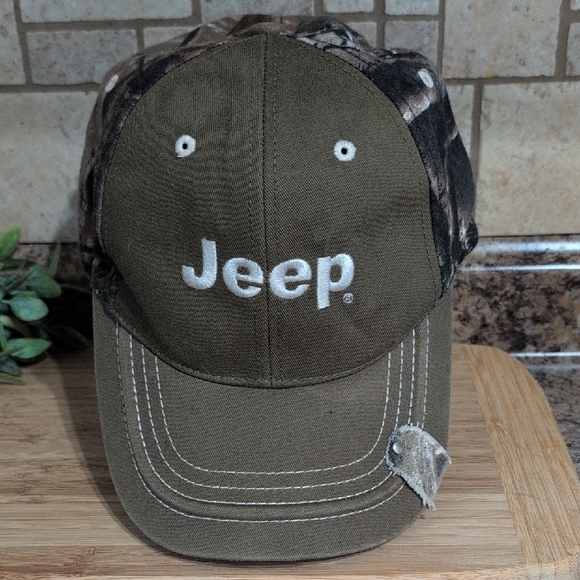 Paramount Outdoors Jeep Camouflage Cap - Picture 1 of 8